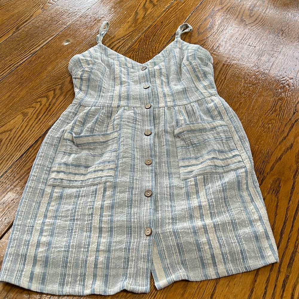 Paper Crane blue/cream stripe dress. Front pickup, spaghetti straps. Size Small.